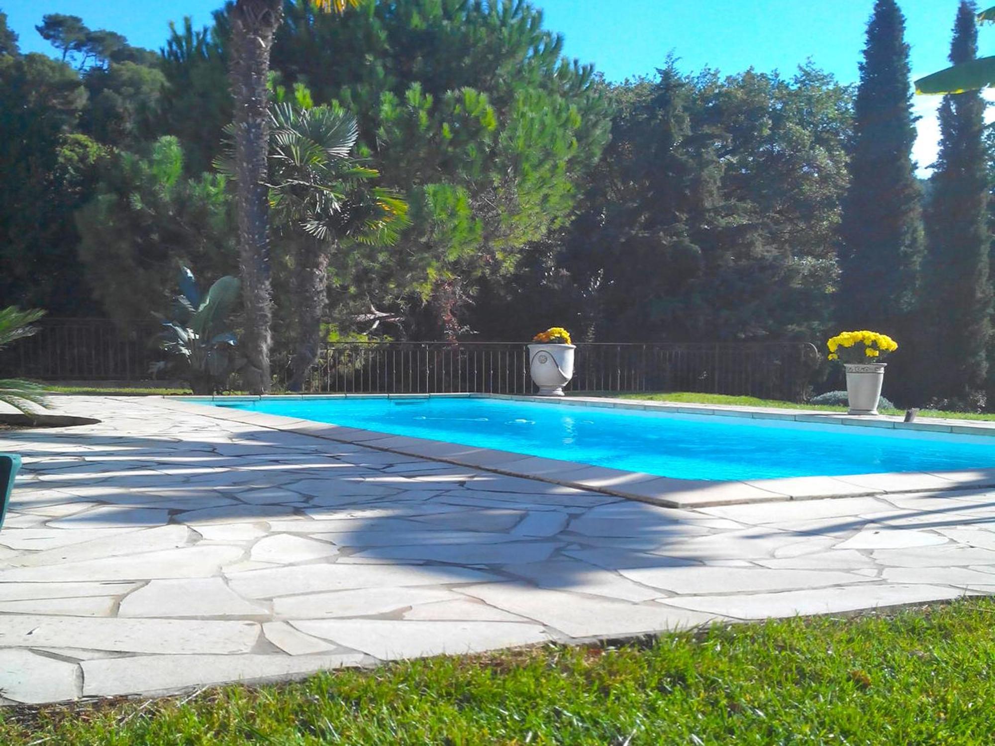 Peaceful Villa In Saint Paul De Vence With Pool Zewnętrze zdjęcie