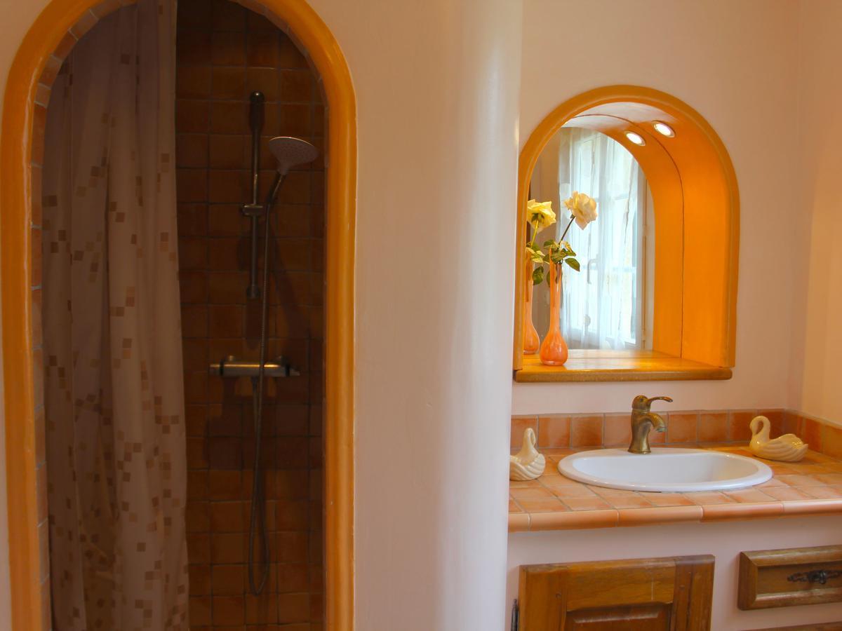 Peaceful Villa In Saint Paul De Vence With Pool Zewnętrze zdjęcie
