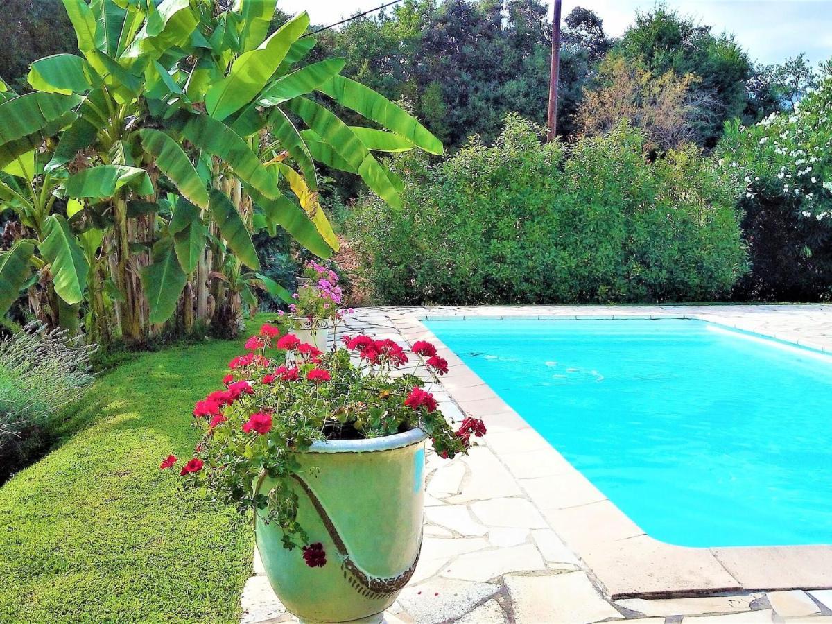 Peaceful Villa In Saint Paul De Vence With Pool Zewnętrze zdjęcie